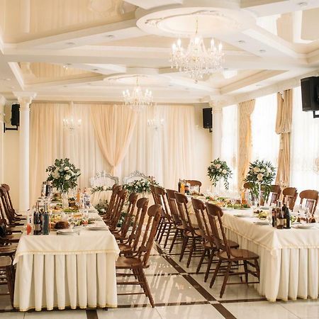 Hotel Korona Kolybayevka 외부 사진