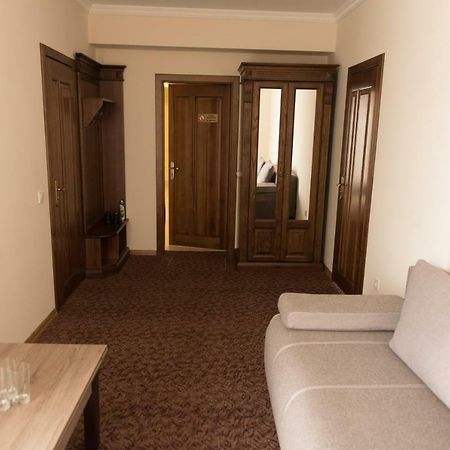 Hotel Korona Kolybayevka 외부 사진