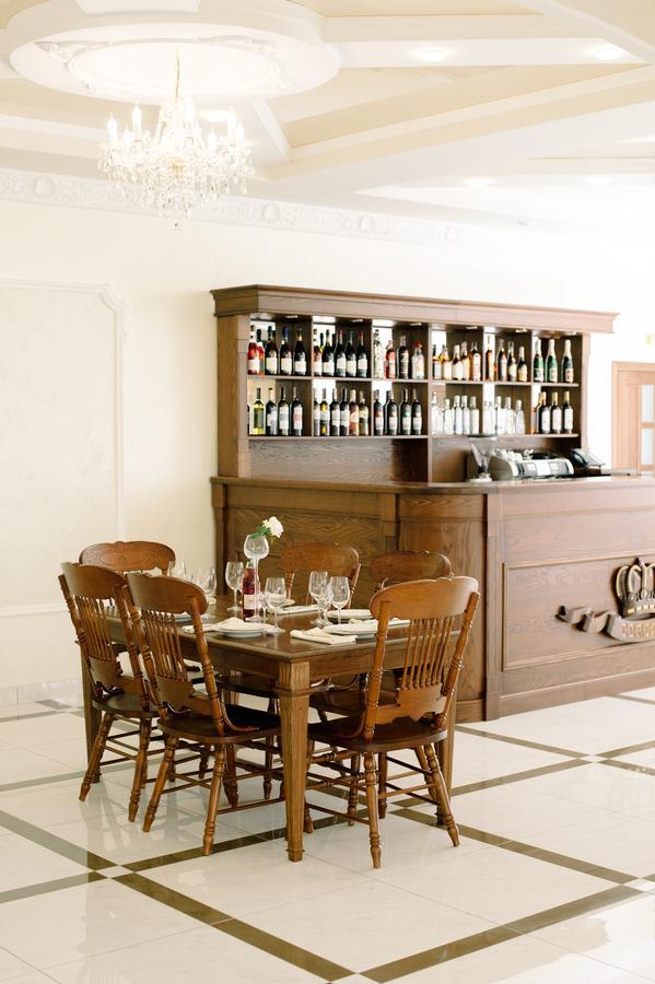 Hotel Korona Kolybayevka 외부 사진