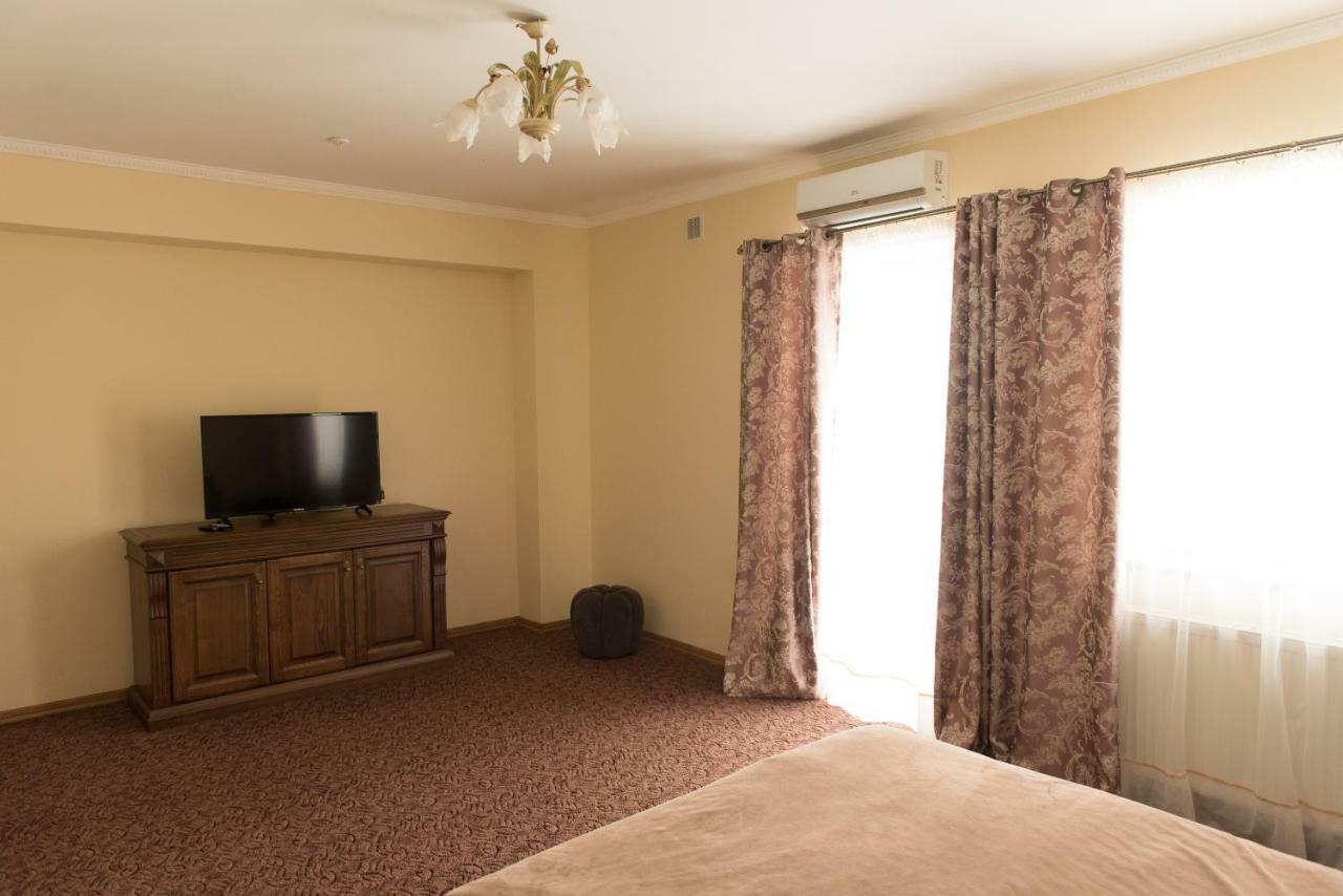 Hotel Korona Kolybayevka 외부 사진
